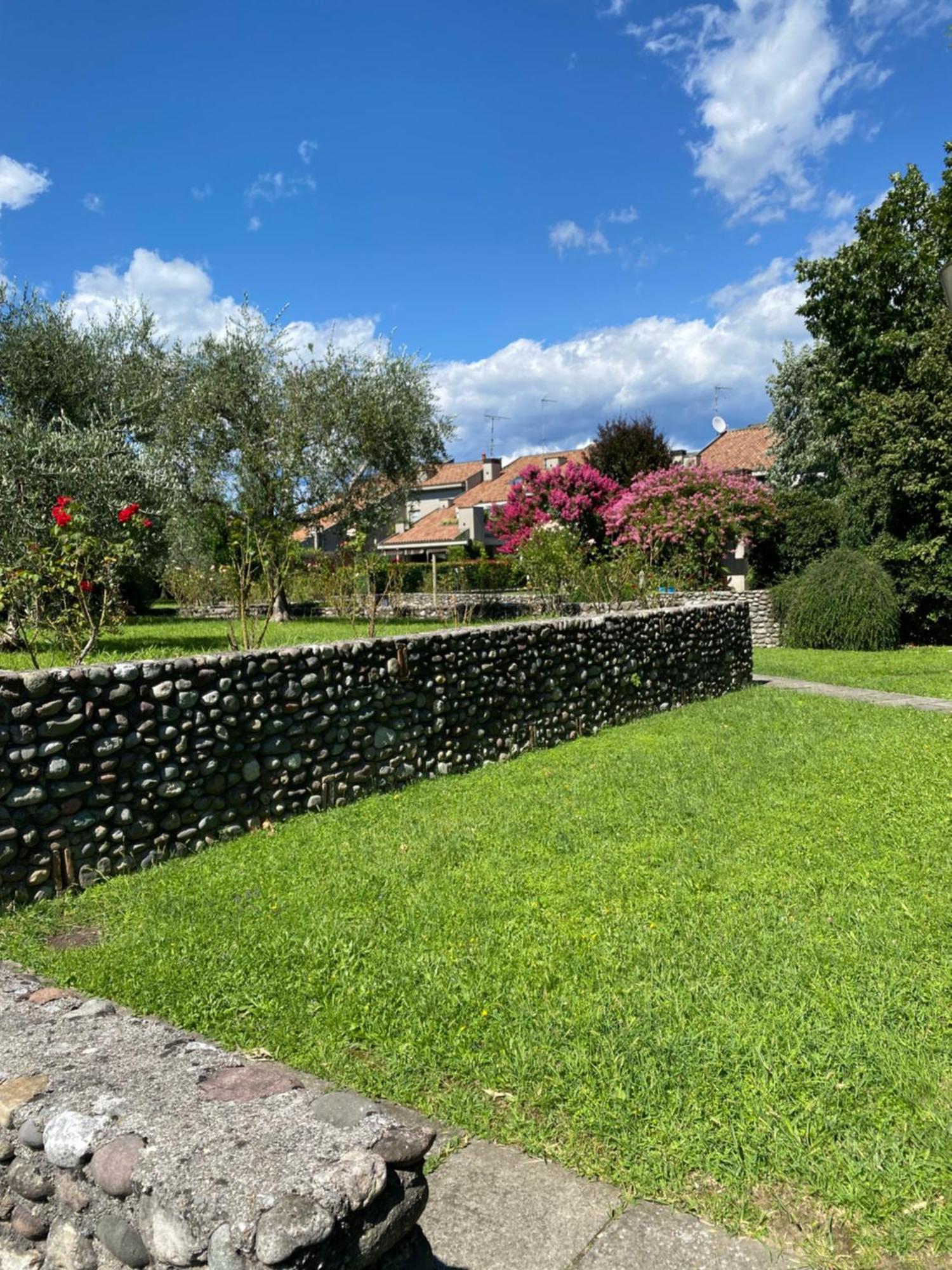 Holiday Home Punta D'Oro With Garden, Parking Place And Lake Access At 300 M Iseo Dış mekan fotoğraf