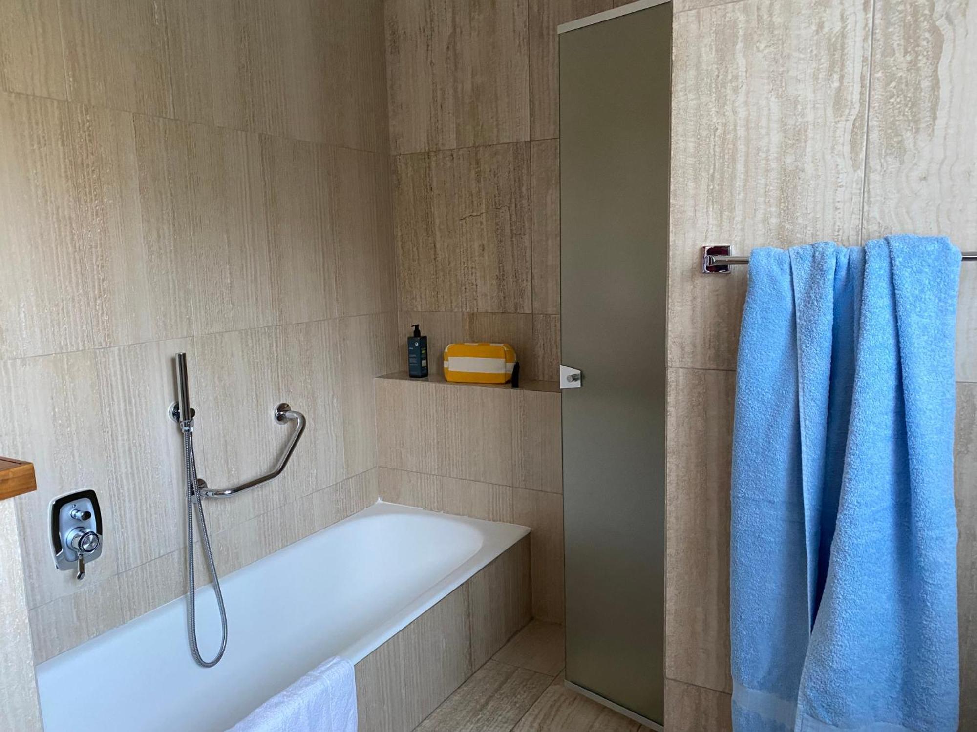 Holiday Home Punta D'Oro With Garden, Parking Place And Lake Access At 300 M Iseo Dış mekan fotoğraf